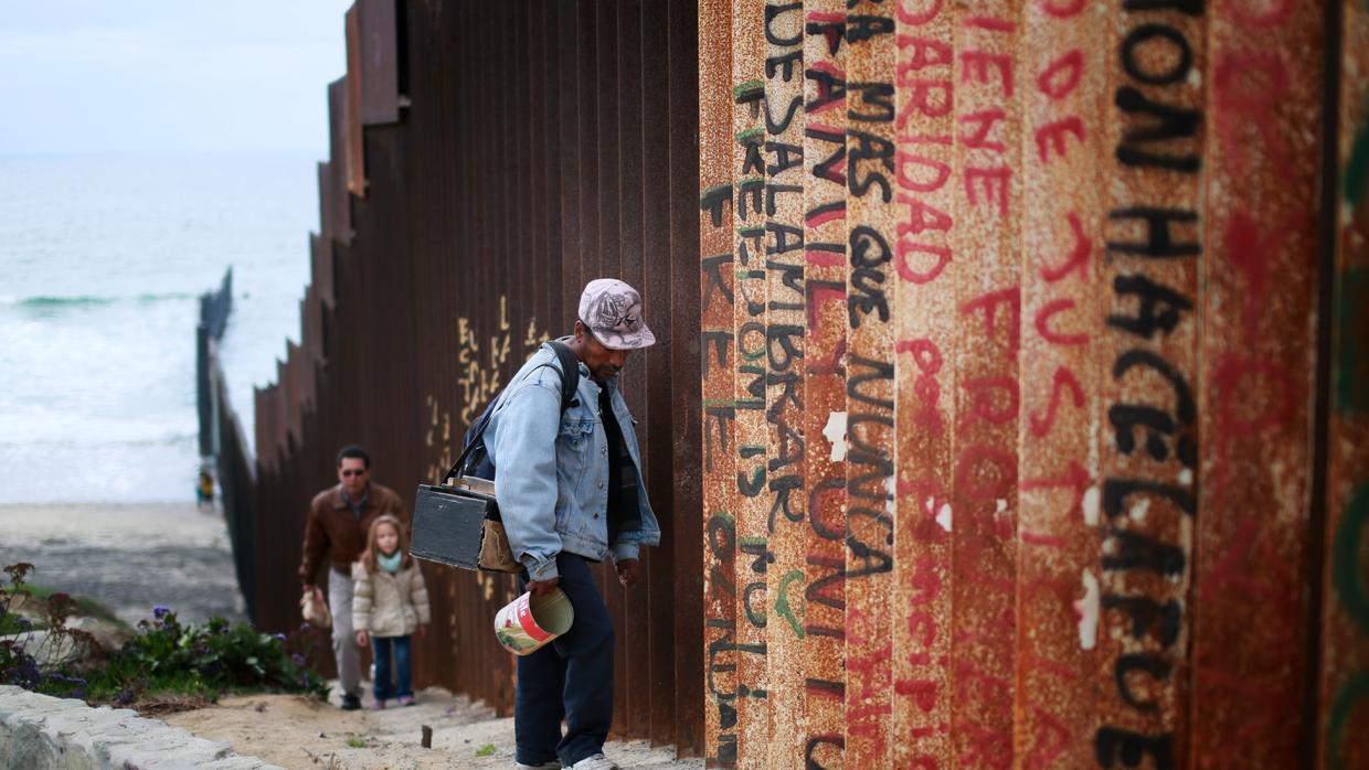 A majority of border residents don't want Trump's wall ...