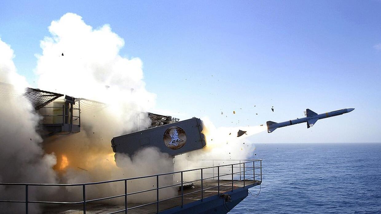Estados Unidos realiza a menudo ejercicios militares como este, en el qu...