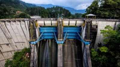 Hidroeléctrica en Cachi (Costa Rica).