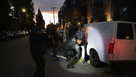 ICE detuvo a 112 personas en el sur de California.