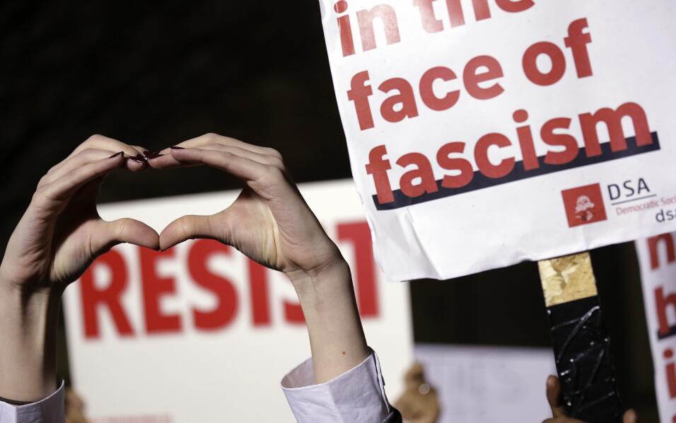 Parlamento de Irak aprueba una medida de represalia al decreto de Trump...