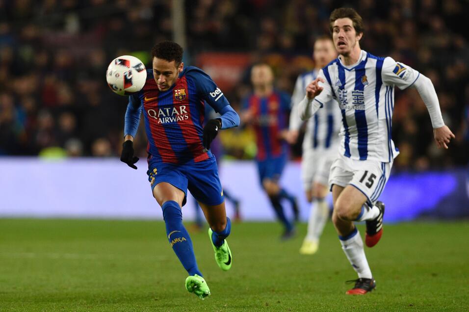 Los azulgranas golearon 5-2 a la Real Sociedad y el Barça consiguió su p...
