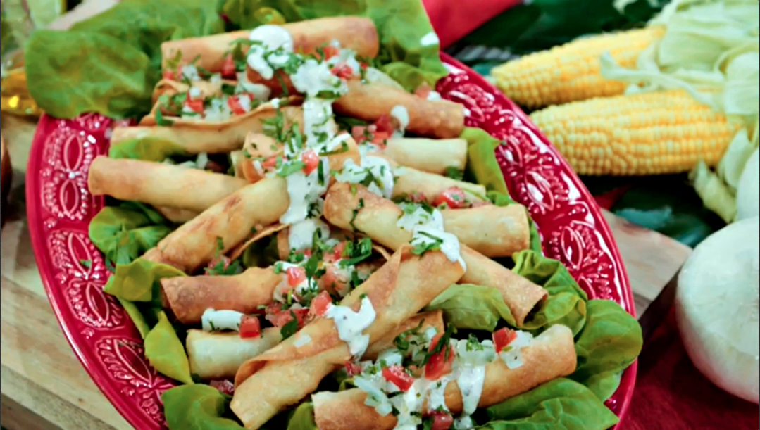 Receta de Flautas de pollo con pico de gallo fácil y delicioso Univision