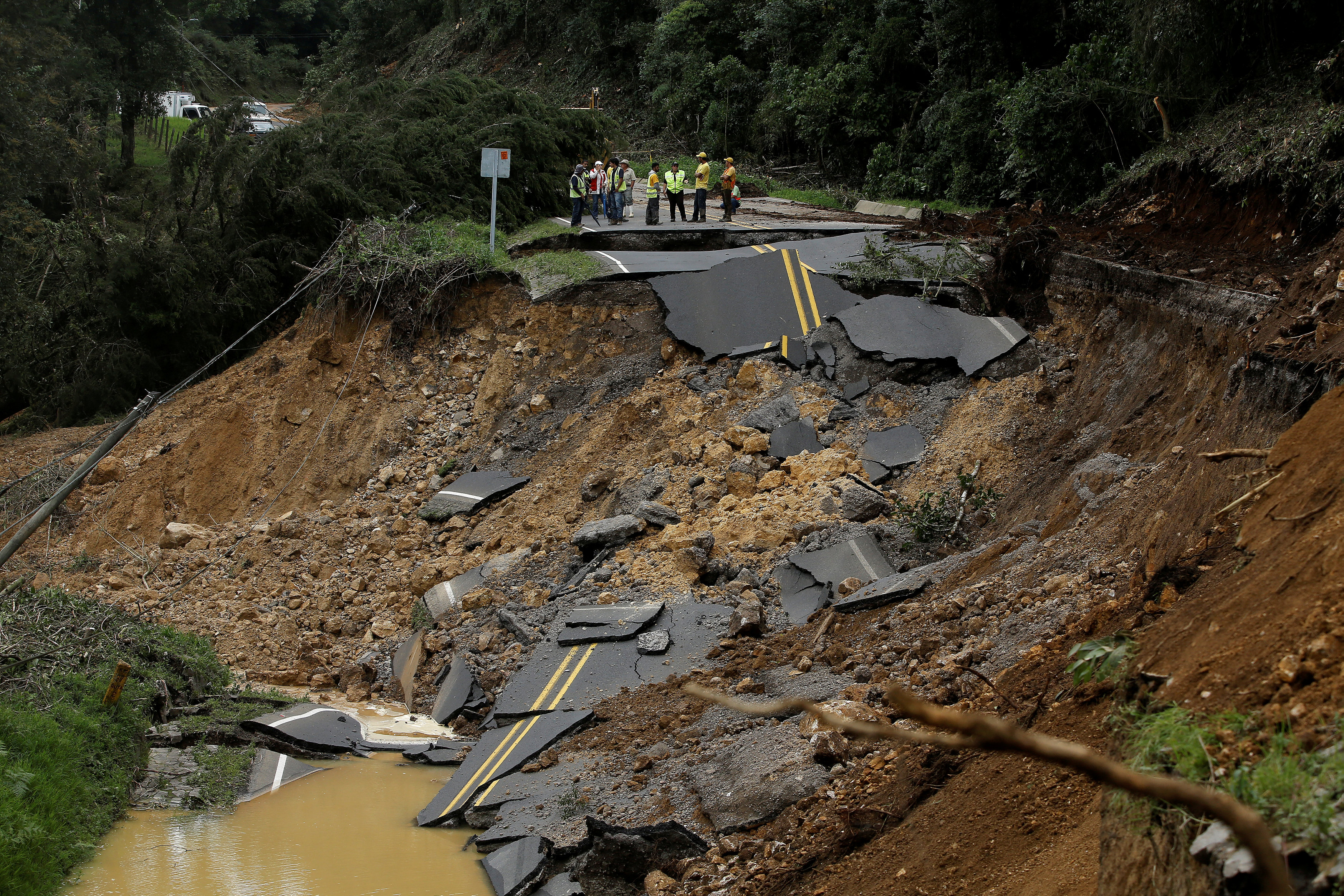 En fotos La tormenta tropical Nate dejó destrucción y