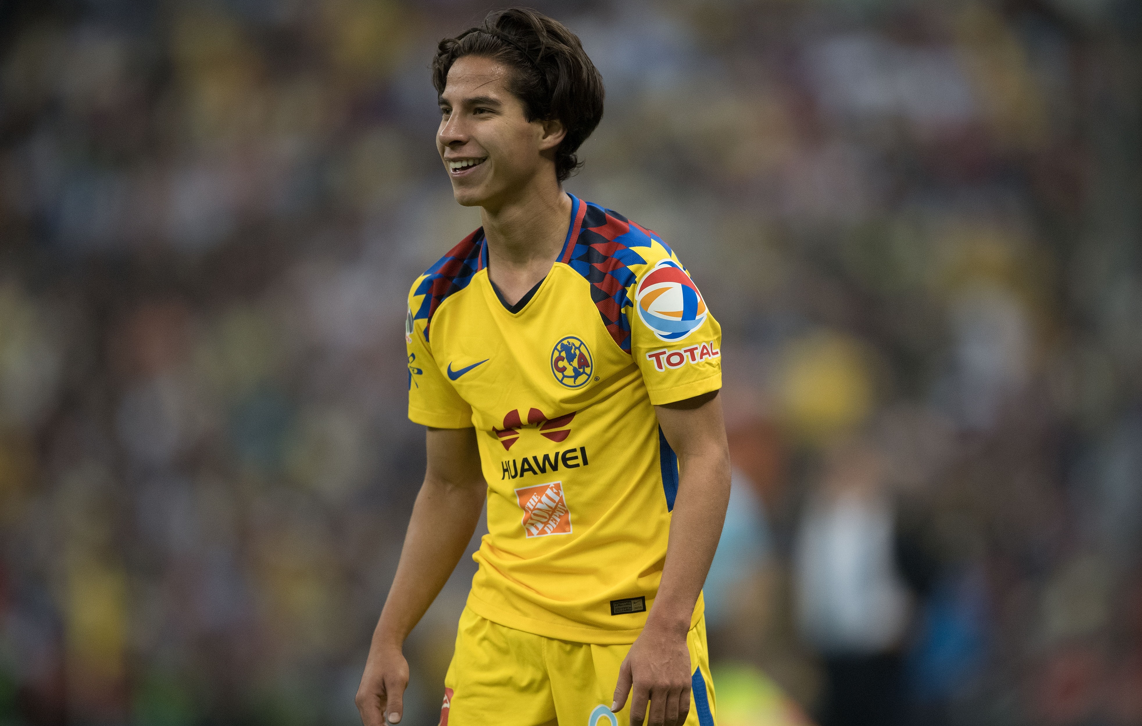 ¿Por qué a sus 18 años Diego Lainez será más exigido por el ‘Piojo’ en el América? Univision ¿Por qué a sus 18 años Diego Lainez será más exigido por el ‘Piojo’ en el América? Univision