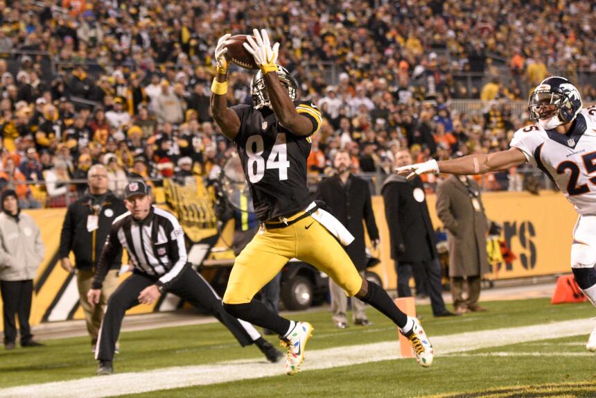 Los Pittsburgh Steelers vencieron 34 - 27 a los Denver Broncos luego de...