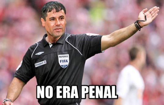 La semifinal de la Copa Oro entre México y Panamá cerró con una polémica...