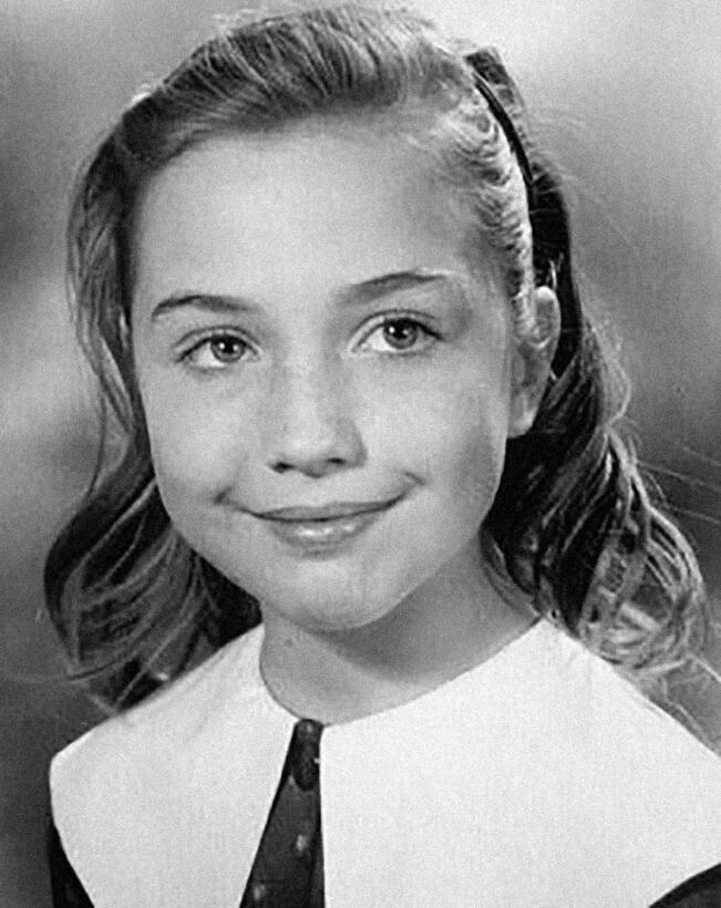 Hillary Niña