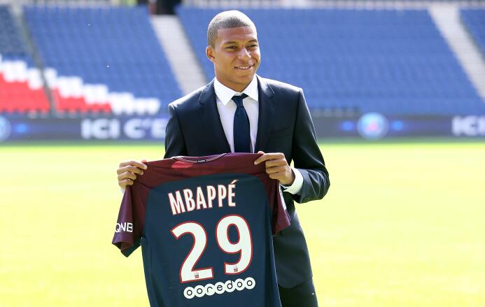 Kylian Mbappe reveló en su presentación qué lo motivó a fichar como juga...