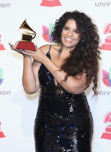 <b>ANAADI </b>- Ganadora de Mejor Álbum de Pop Contemporáneo en Lengua Portugesa: ‘Nocturno’.