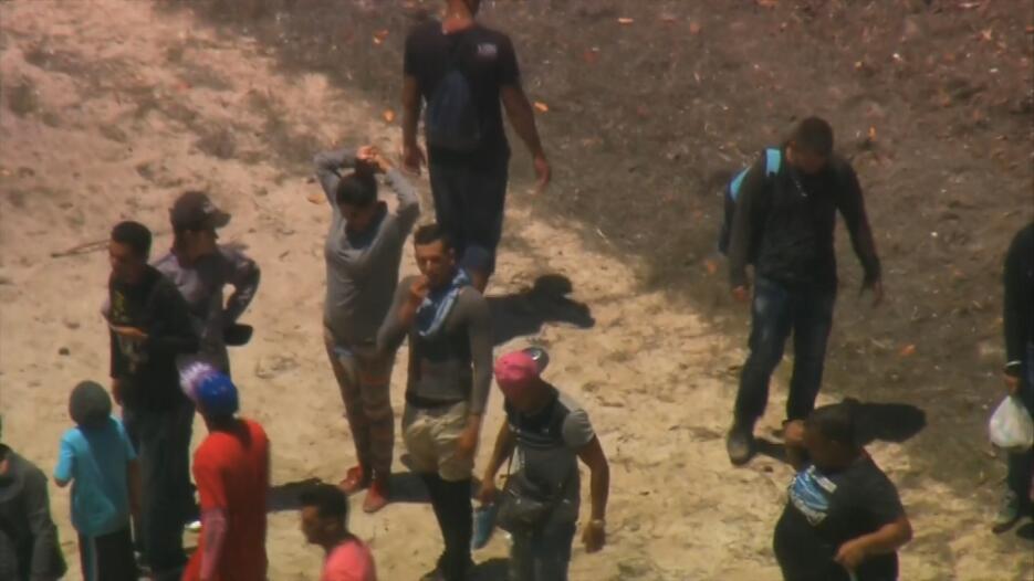 Un grupo de 24 balseros fue rescatado de un cayo de Florida.