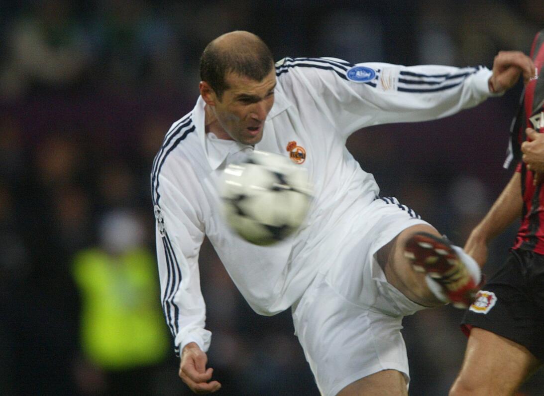 Se cumplen 15 años de la volea mágica de Zidane, el mejor gol en la hist...