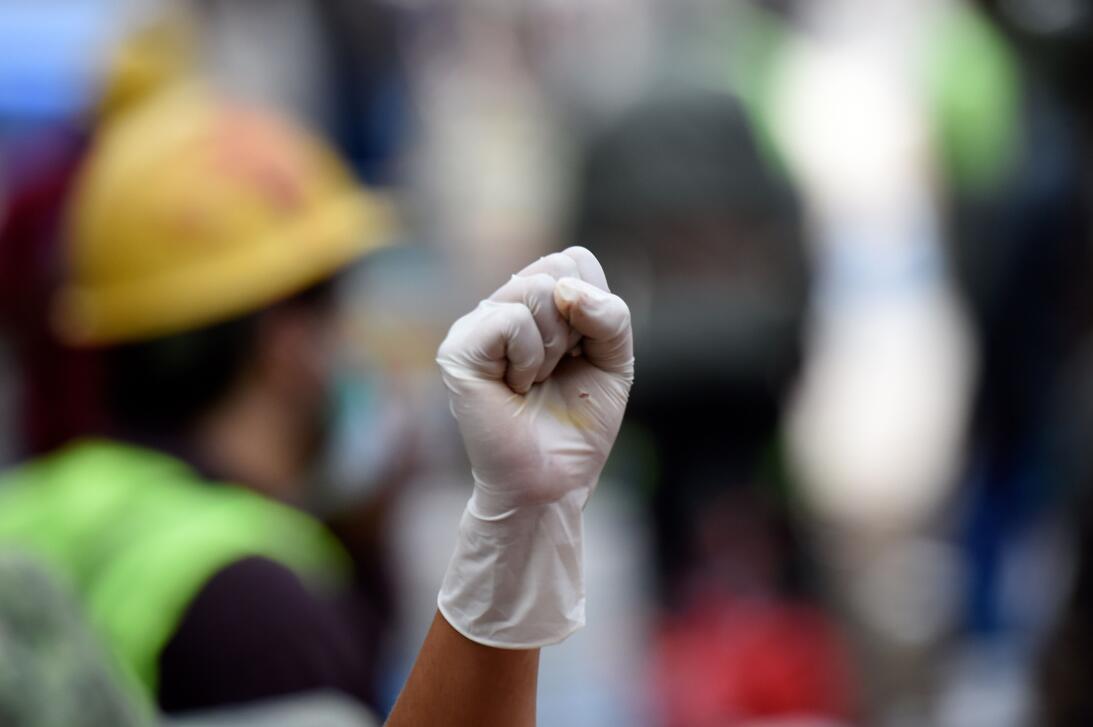 Terremoto México puño