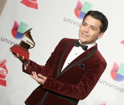 <b>CHRISTIAN NODAL </b>- Canción Regional Mexicana – Premio a los Compositores: 'Probablemente'. <br/>