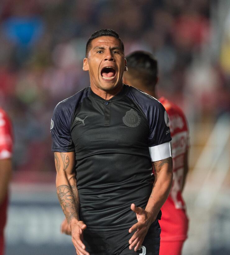 10. Carlos Salcido (Chivas) - 654,094 seguidores