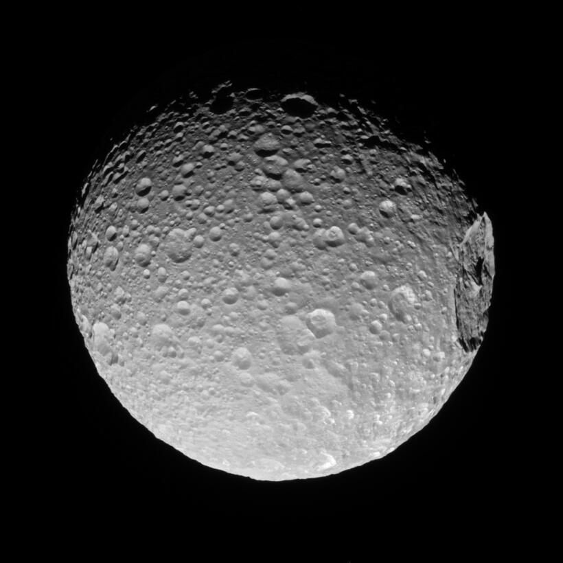 Mimas, luna de saturno