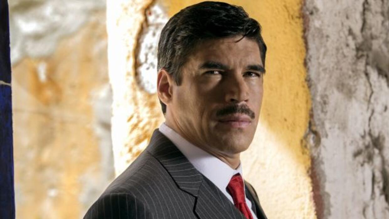 Alberto Estrella conquista con pura maldad Univision