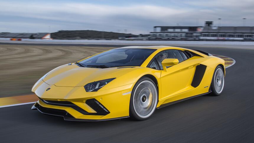Los 10 autos más rápidos de 2017 - Univision