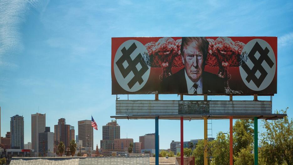 Valla publicitaria Anti Trump en Phoenix, Arizona.