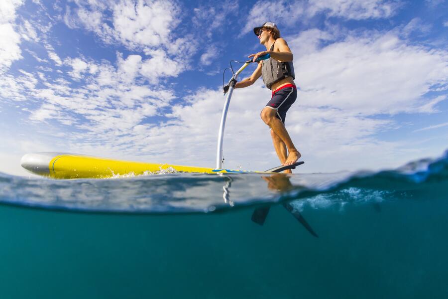 Innovadoras tablas de surf ofrecen una nueva forma de practicar el depor...