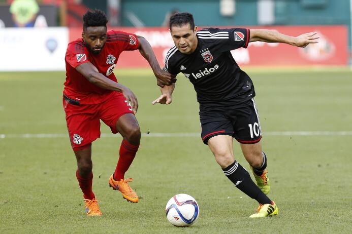 Espíndola jugó apenas cuatro de los 16 partidos del United en 2015.