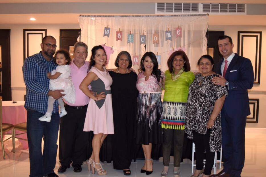 Mira que bonito baby shower organizó la familia de Ericka Pino en Nueva...