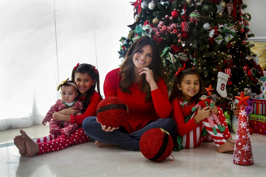 ¡Feliz Navidad de parte de Bárbara y toda su familia!