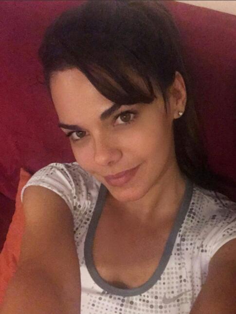 Livia Brito sin maquillaje.