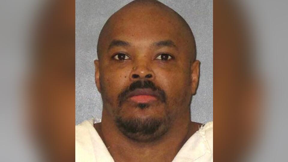 Terry Edwards, de 43 años, fue hallado culpable de matar a dos excompañe...