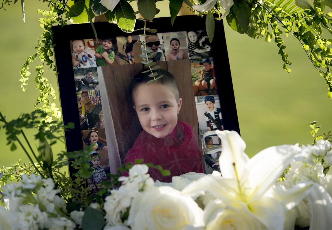 En fotos: El padre acusado de matar a su hijo de 5 años en California se...