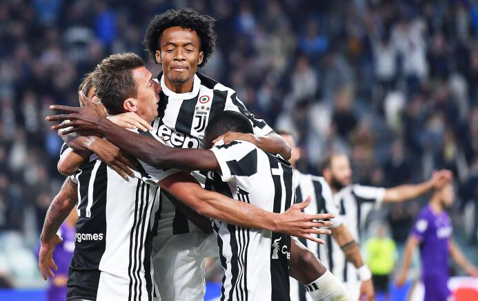 Nápoles y Juventus ganaron y siguen su lucha pareja por el liderato en I...