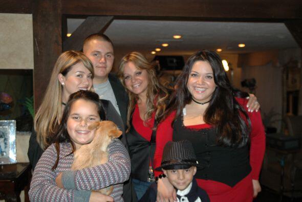 Con esta foto la hija de Jenni Rivera defiende al padre