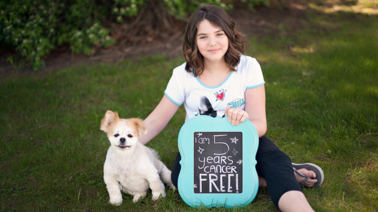 Emily Whitehead, una niña de 12 años, la primera en la historia a la que...