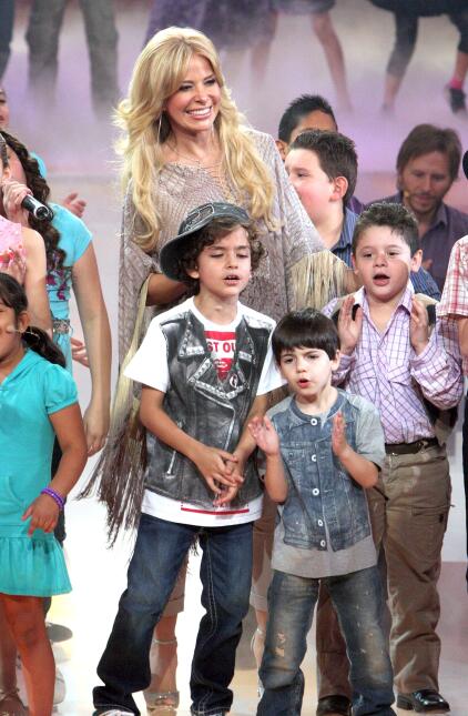 Gloria Trevi en Pequeños Gigantes.