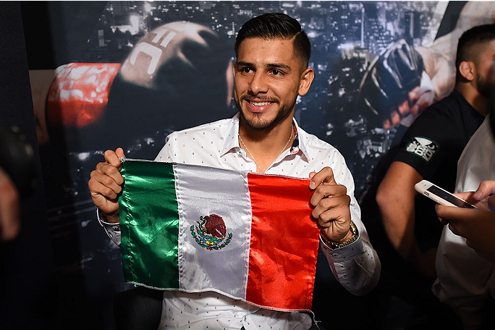 5 datos que debes saber sobre Yaír Rodríguez ufc188_mediaday_004.png