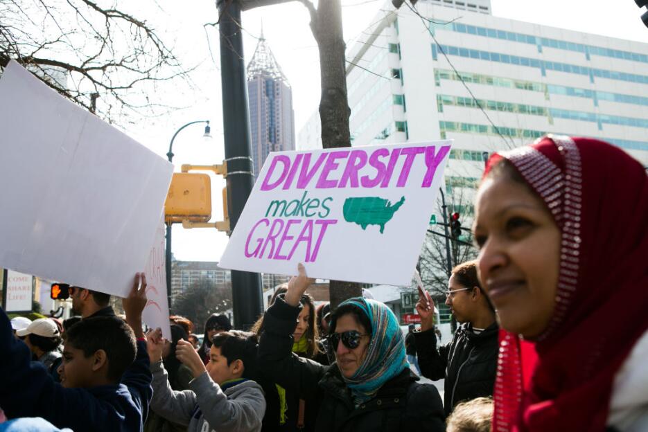 En fotos: fin de semana de protestas contra Trump en EEUU Atlanta.jpg