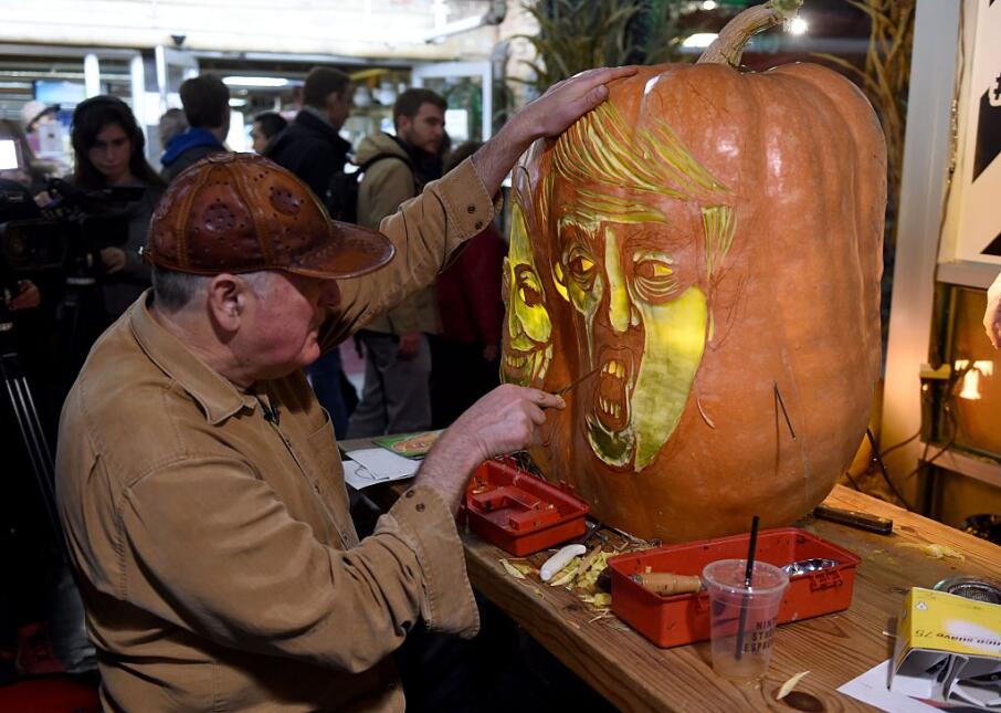 Los candidatos presidenciales hasta en las calabazas de Halloween calaba...