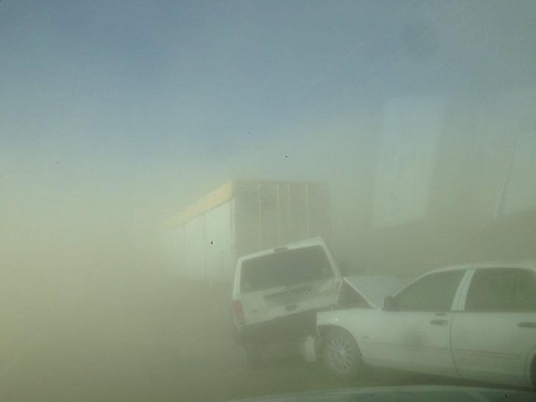 Tormenta de arena en California