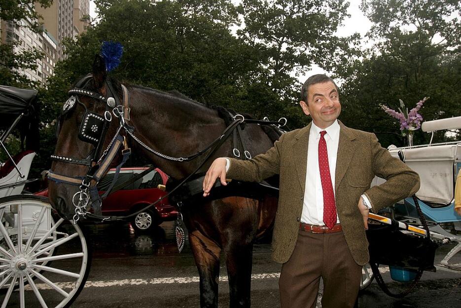 Rowan Atkinson es 'Mr. Bean'.
