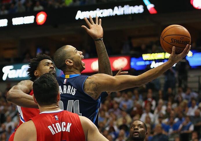 Dallas venció 118 a 108 a Los Angeles en un partidazo donde brilló Dirk...