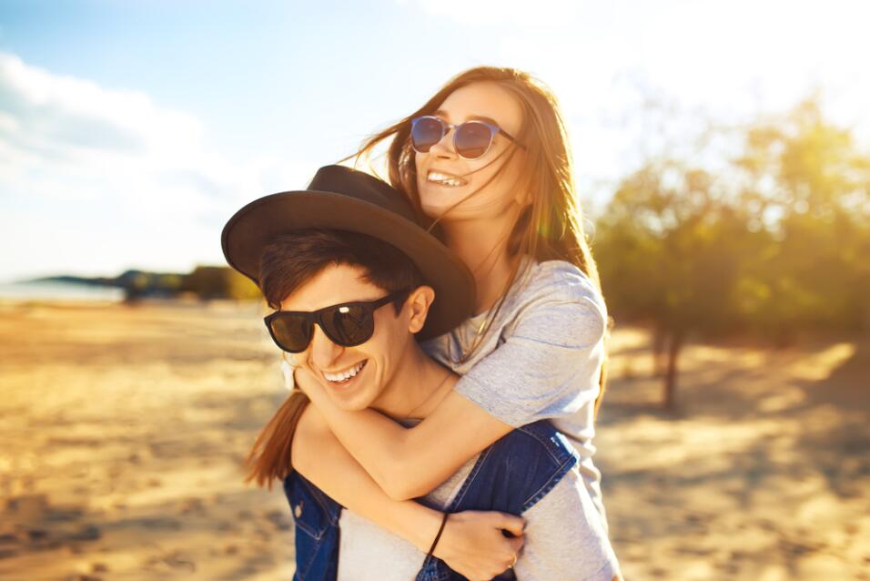 parejas shutterstock