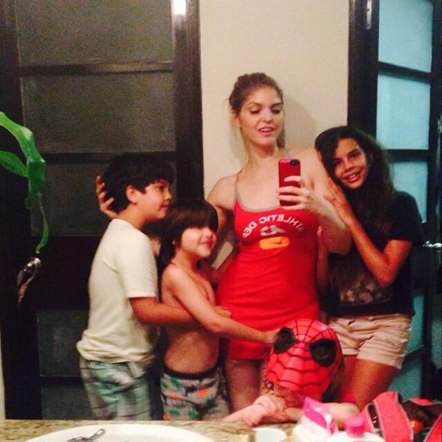 Conoce a los cinco hijos de Ana Bárbara Univision Conoce a los cinco hijos de Ana Bárbara Univision