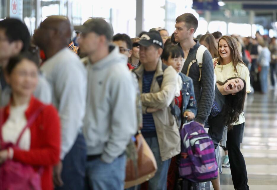 Largas filas en aeropuerto O´Hare